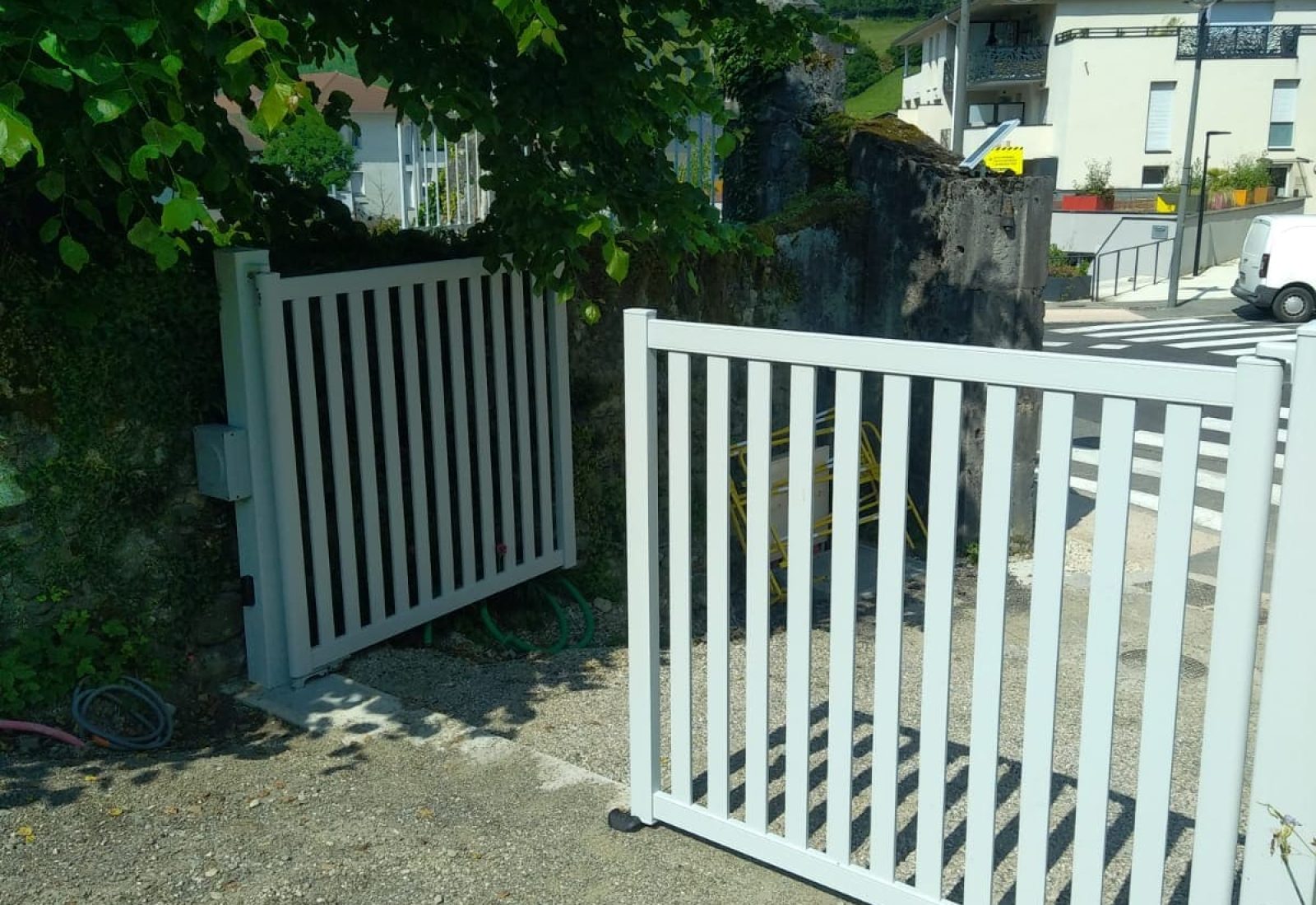 Rideau métallique et fermetures industrielles à Grenoble